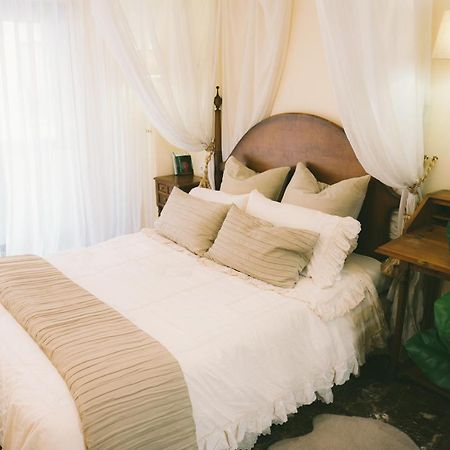 Bright Apartment In The City Center Alicante Bagian luar foto