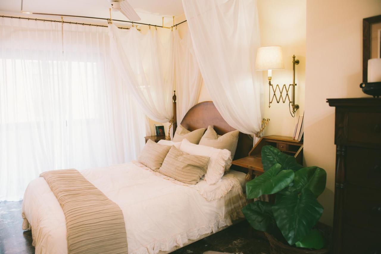 Bright Apartment In The City Center Alicante Bagian luar foto