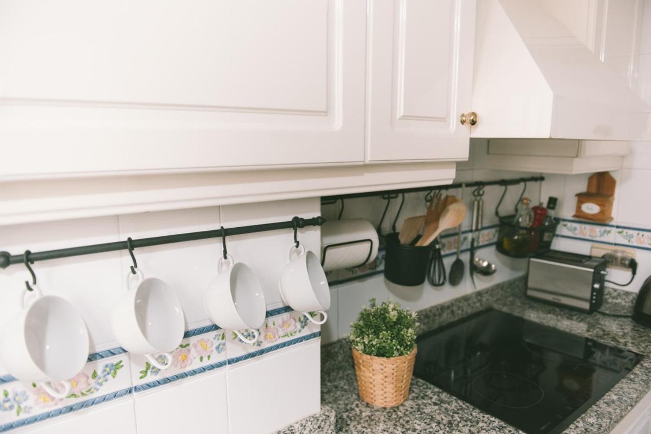 Bright Apartment In The City Center Alicante Bagian luar foto