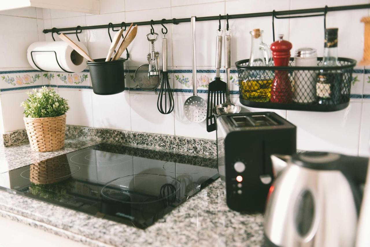 Bright Apartment In The City Center Alicante Bagian luar foto